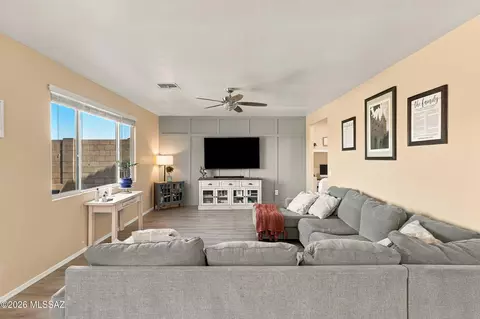 Living - 14247 E Axle Dr, Vail, AZ 85641 photo 4 of 4