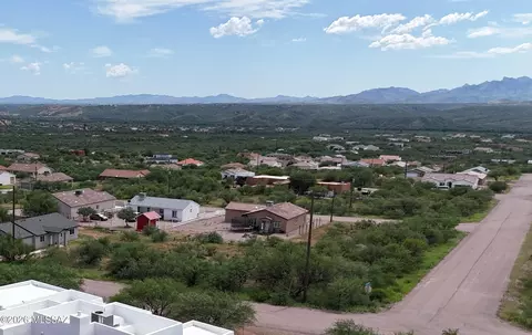1796 Japon Ct #29, Rio Rico, AZ 85648
