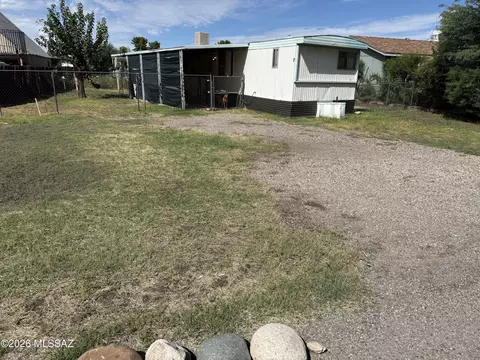 2464 W Diamond St #52, Tucson, AZ 85705 photo 4