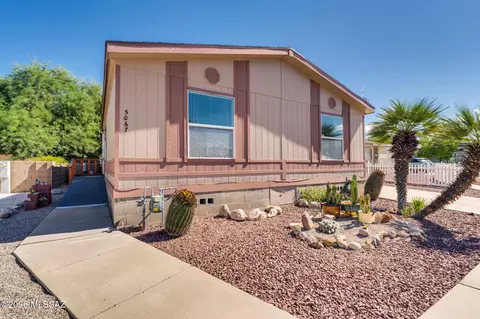 5067 S Palo Verde Club Ln, Tucson, AZ 85706