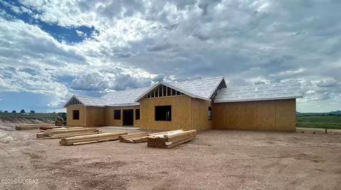 51 Ranch Oasis Rd, Sonoita, AZ 85637