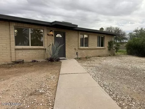 7136 E 38th St, Tucson, AZ 85730