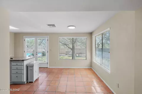 Dining - 9070 E Kayenta Dr, Tucson, AZ 85749 photo 2 of 2