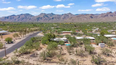 View/Area - 9070 E Kayenta Dr, Tucson, AZ 85749 photo 1 of 1