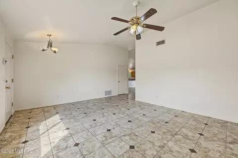 Living - 7324 W Timberleaf Dr, Tucson, AZ 85757 photo 5 of 10