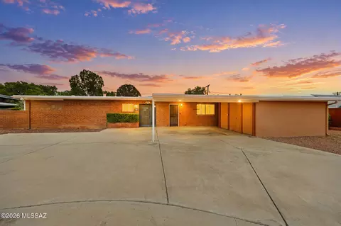 6931 Edgemont St, Tucson, AZ 85710