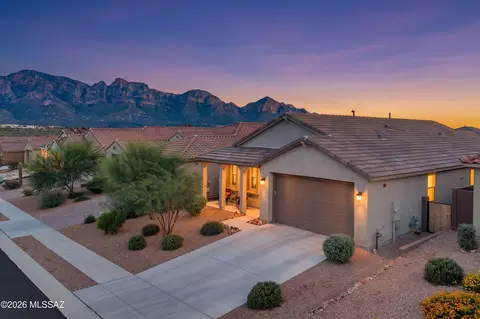 13481 N Sanidine Dr, Tucson, AZ 85755