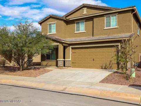 34913 S Iron Jaw Dr, Red Rock, AZ 85145