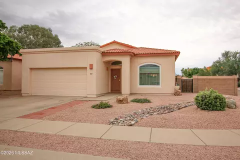 8846 E Desert Verbena Pl, Tucson, AZ 85715