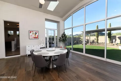 4180 W Distant Wash Ct, Marana, AZ 85658