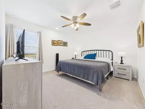 Bedroom - 8843 E Canyon Walnut Way, Vail, AZ 85641 photo 1 of 2