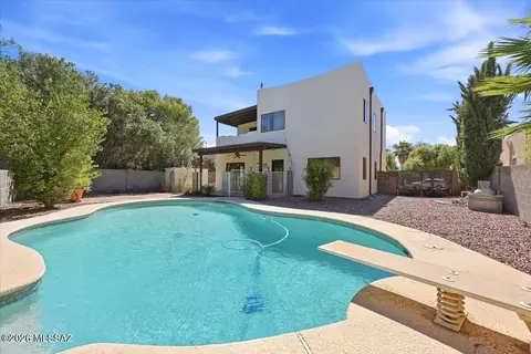 3530 W Shalako Pl, Tucson, AZ 85742
