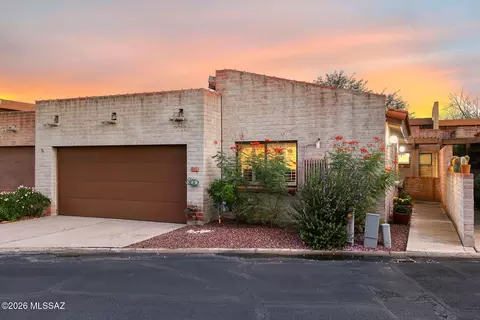 2000 E Campbell Ter, Tucson, AZ 85718