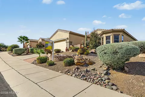 2308 W Calle Cacillo, Green Valley, AZ 85622
