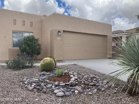 5333 N Mesquite Bosque Way, Tucson, AZ 85704