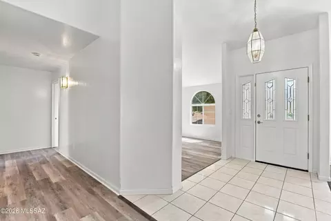 11079 N Mountain Breeze Dr, Oro Valley, AZ 85737