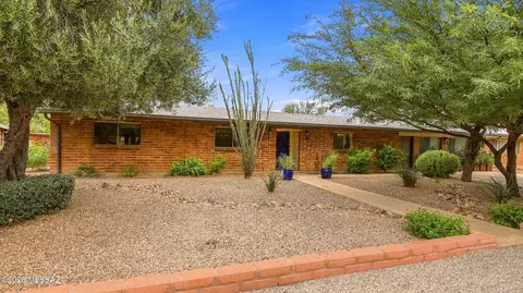 Exterior - 5945 E Baker St, Tucson, AZ 85711 photo 9 of 9