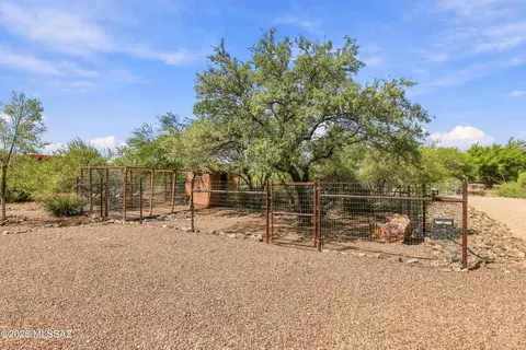 Exterior - 160 N Sharon Rd, Vail, AZ 85641 photo 4 of 5