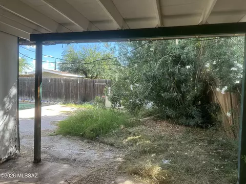 Exterior - 7290 E 38th St, Tucson, AZ 85730 photo 2 of 6