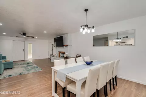 Dining - 9870 E Celeste Dr, Tucson, AZ 85730 photo 2 of 3