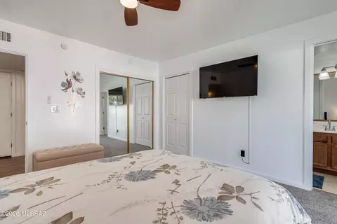 Bedroom - 9870 E Celeste Dr, Tucson, AZ 85730 photo 4 of 12