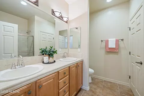 Bath - 240 N Sharon Rd, Vail, AZ 85641 photo 3 of 5