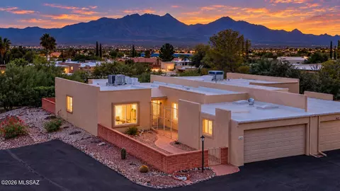 1424 N Rio Sonora, Green Valley, AZ 85614