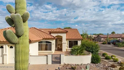 2655 E Nathan Way, Green Valley, AZ 85614