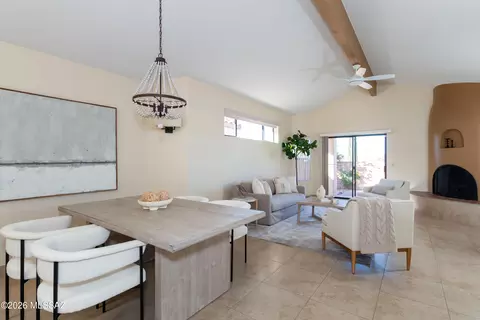 263 E Crooked Stick Dr, Tucson, AZ 85737