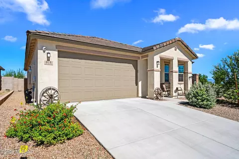 818 W Calle Alta Curva, Sahuarita, AZ 85629