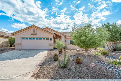 2748 E Sawyer Rd, Green Valley, AZ 85614