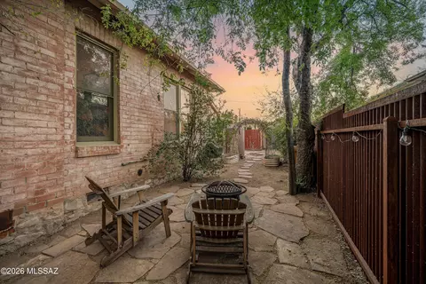 Exterior - 314 E 2nd St, Tucson, AZ 85705 photo 6 of 8