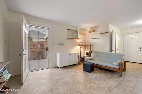 Living - 314 E 2nd St, Tucson, AZ 85705 photo 2 of 2