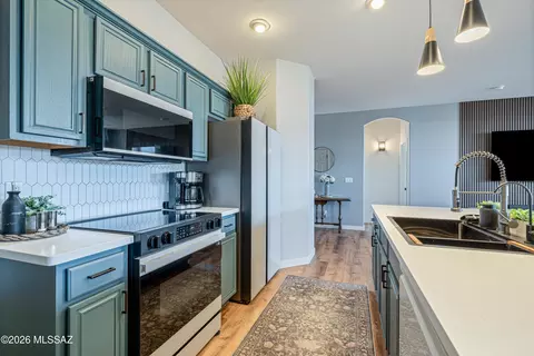 Kitchen - 7432 E Navigator, Tucson, AZ 85756 photo 5 of 5