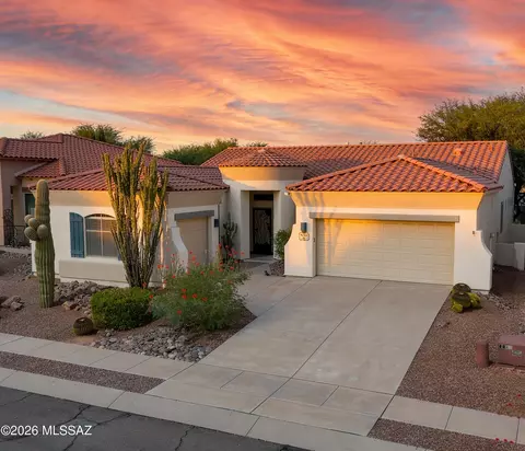 74 W Camino Rancho Felice, Sahuarita, AZ 85629