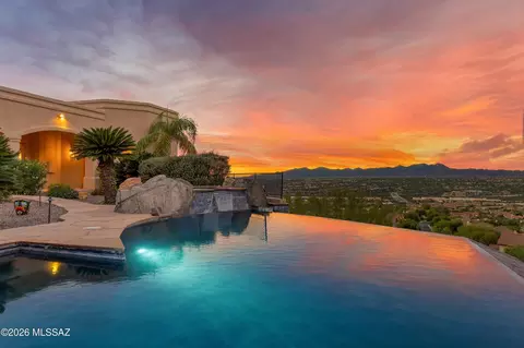10060 N La Reserve Dr, Tucson, AZ 85737