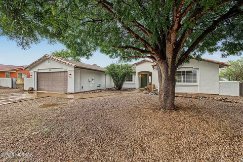 911 E Sahuaro Dr, Sunsites, AZ 85625