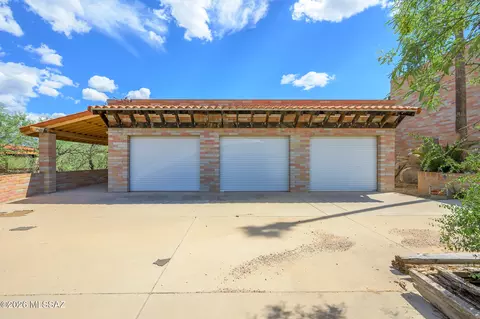 Other - 9191 S Tewa Trl, Vail, AZ 85641 photo 10 of 28