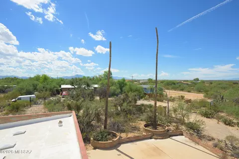 Exterior - 9191 S Tewa Trl, Vail, AZ 85641 photo 8 of 11