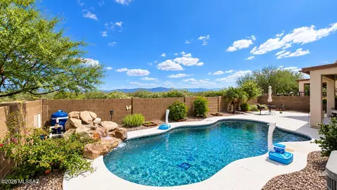 6771 S Camino Catalan, Tucson, AZ 85757