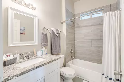 Bath - 168 E Stone Ct, Tucson, AZ 85705 photo 6 of 6