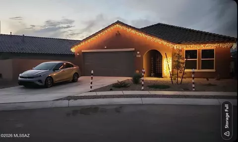 6452 W Camino Pizarro, Tucson, AZ 85757