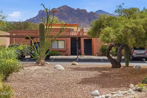 1761 W Dalehaven Cir, Tucson, AZ 85704
