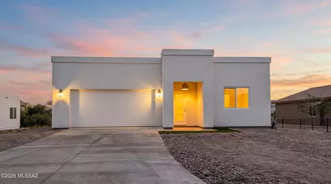 1921 Circulo Mexicali, Rio Rico, AZ 85648