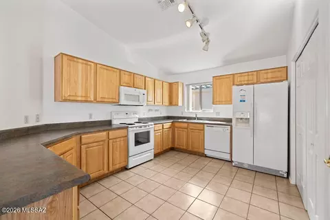 Kitchen - 8403 S Otis Dr, Tucson, AZ 85747 photo 1 of 2