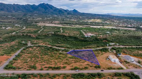 1753 Circulo Suecia #9, Rio Rico, AZ 85648
