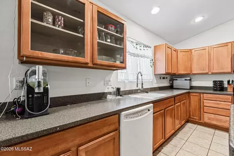 Kitchen - 7159 E Cherrywood St, Tucson, AZ 85756 photo 1 of 3
