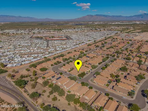 View/Area - 7159 E Cherrywood St, Tucson, AZ 85756 photo 5 of 6
