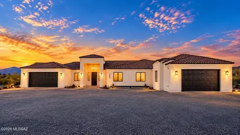 1252 N Calle Rinconado, Vail, AZ 85641