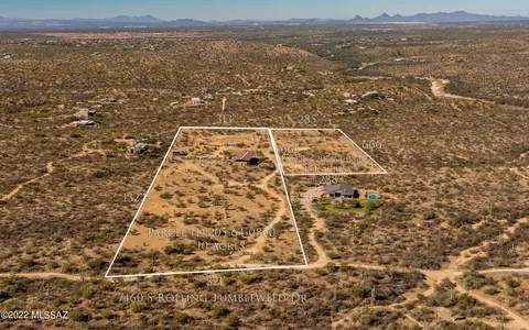 7460 S Rolling Tumbleweed Rd, Vail, AZ 85641
